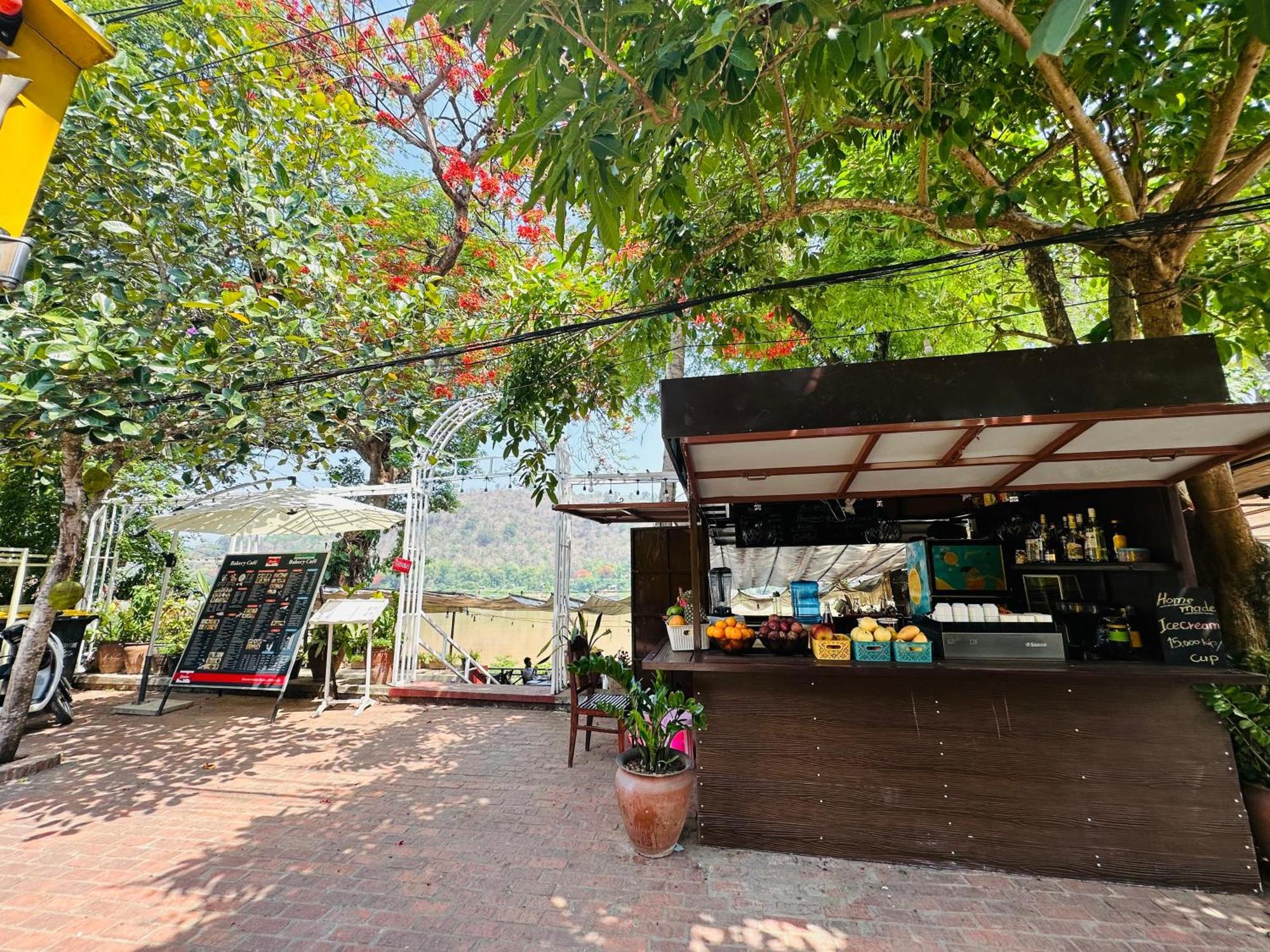 Villa Phonethip Mekong Riverside Luang Prabang Exteriör bild
